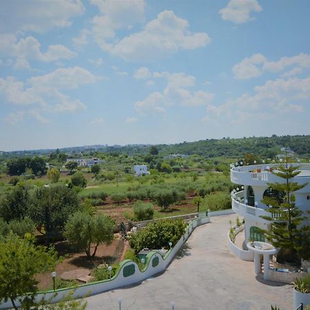 Hotel Falco D'Oro Чистернино Экстерьер фото